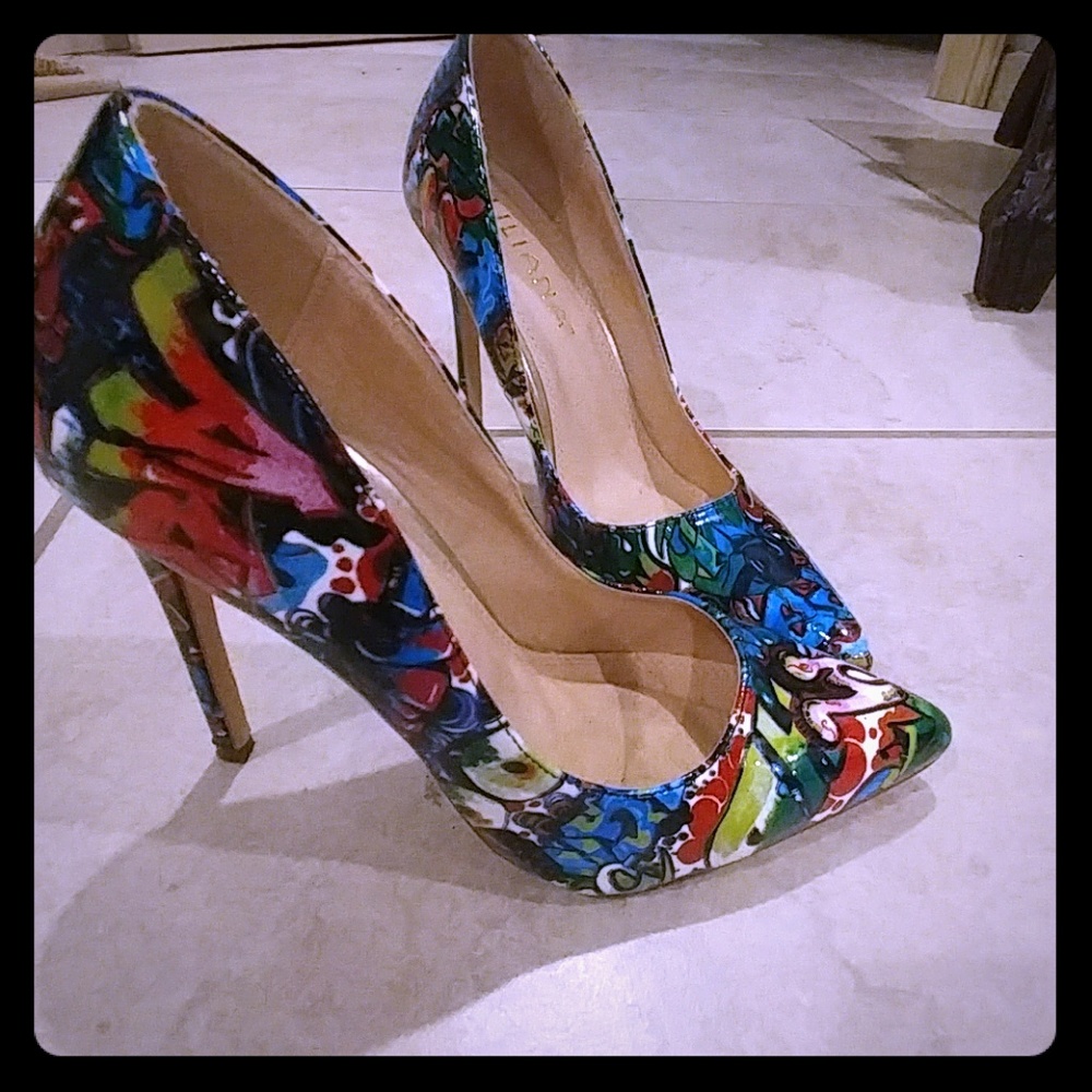 Graffiti heels